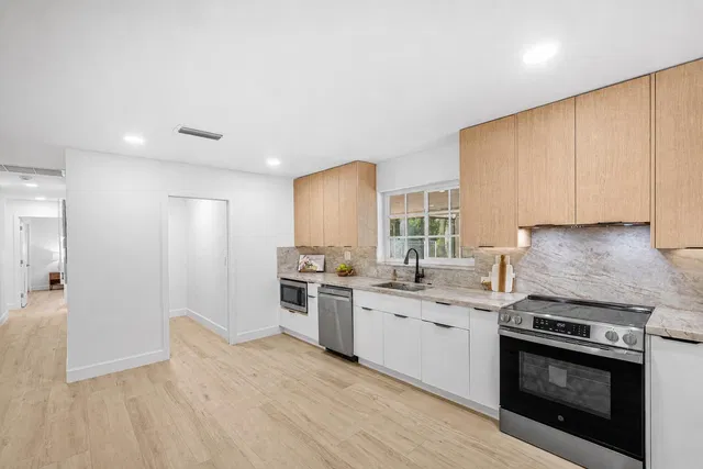 Residence photo 11