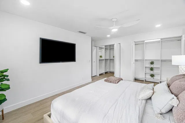 Residence photo 15