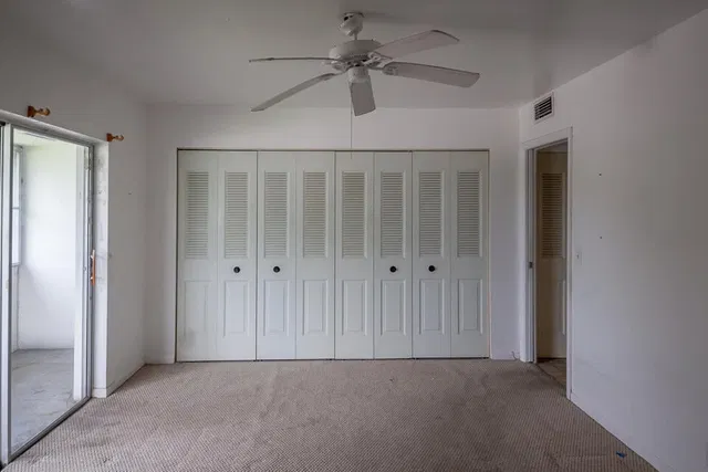 Unit 117 photo 11
