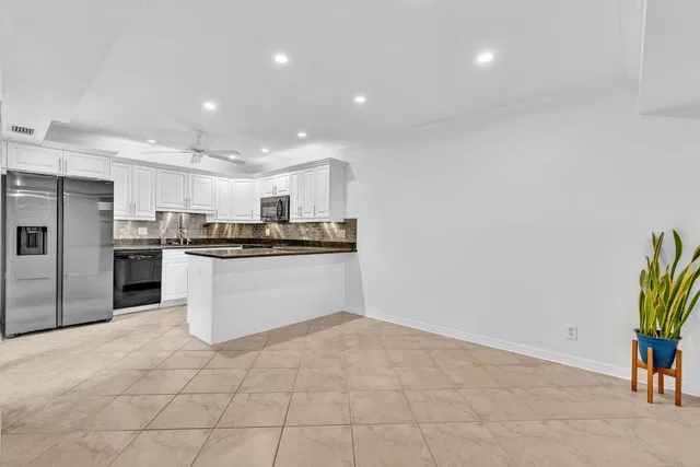 Palm Trail Delray Beach Unit 24D photo 12