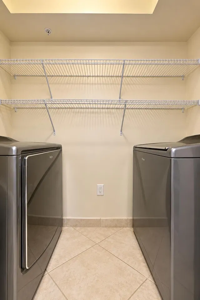 Unit 10-108 photo 16