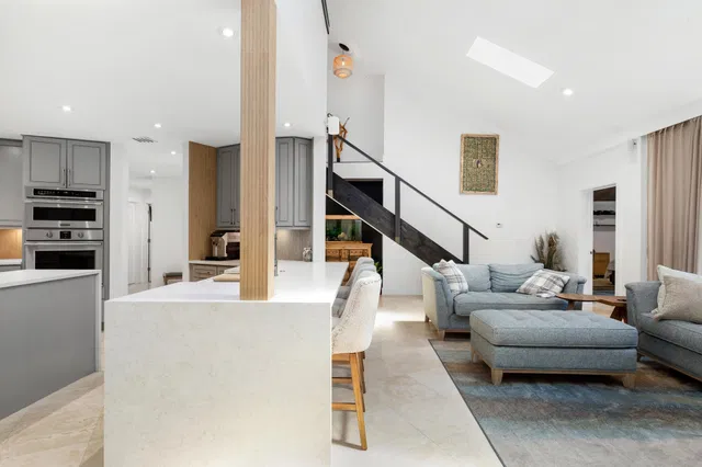 Residence photo 10