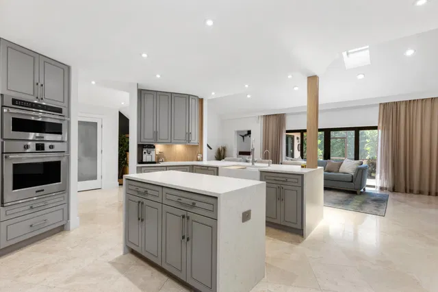 Residence photo 18