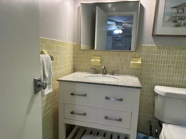 Palm Beach Shores Unit 9 Studio photo 10