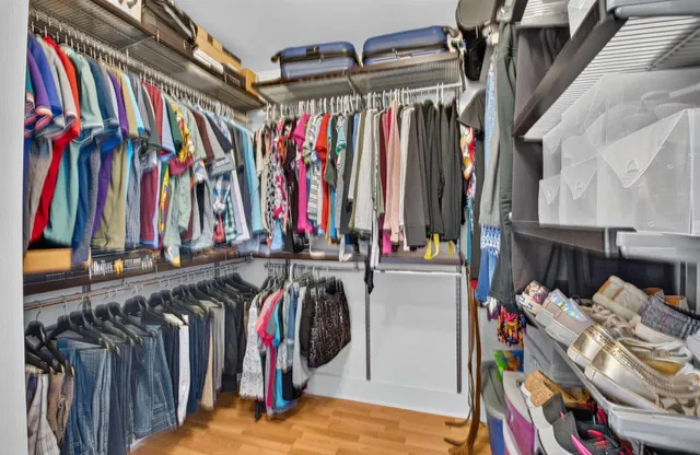 Residence photo 29