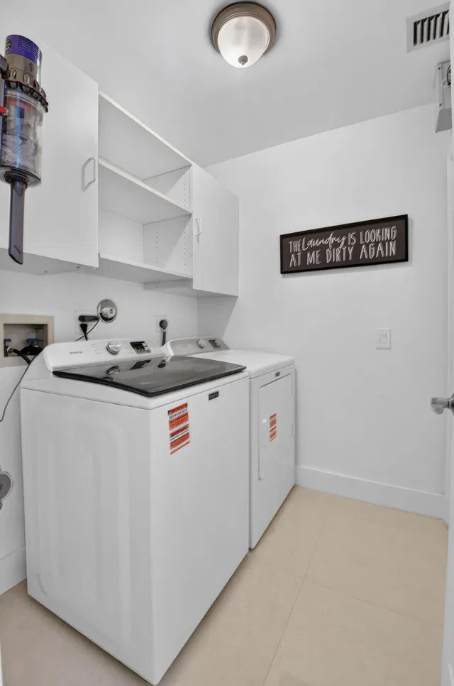 Residence photo 30