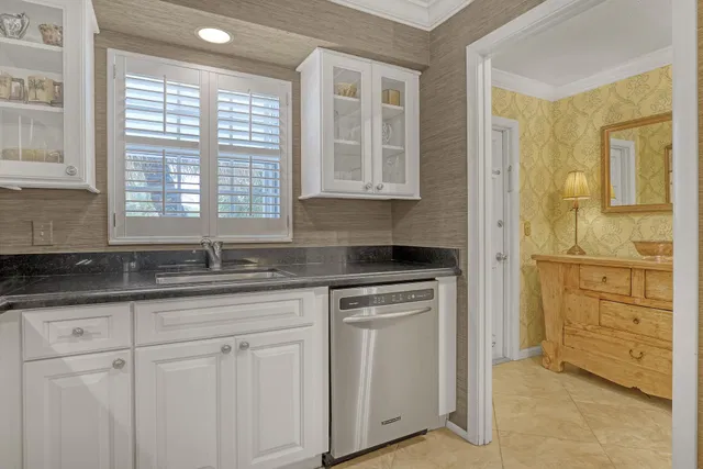 Singer Island Unit 202 photo 9