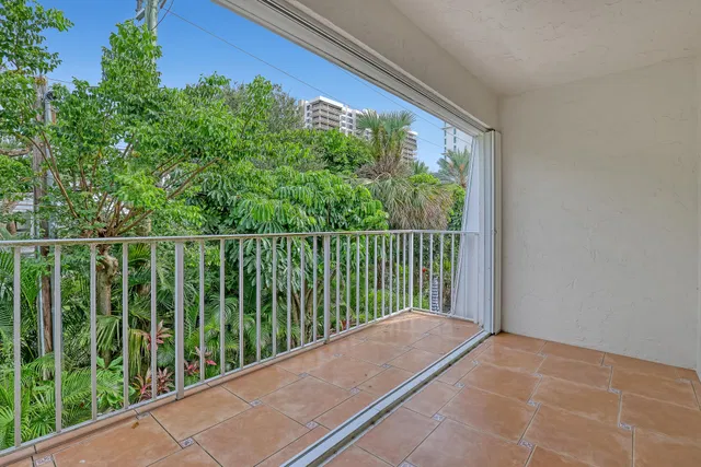 Singer Island Unit 202 photo 20