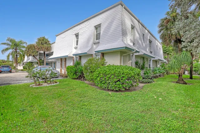 Singer Island Unit 202 photo 22