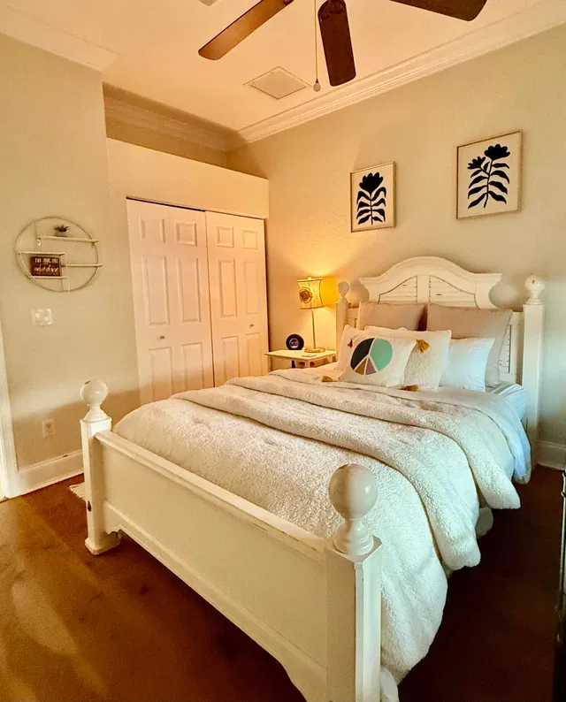 Paddock Park 1 Residence photo 15