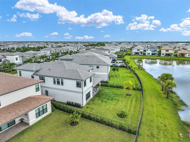 Avenir Residence photo 86