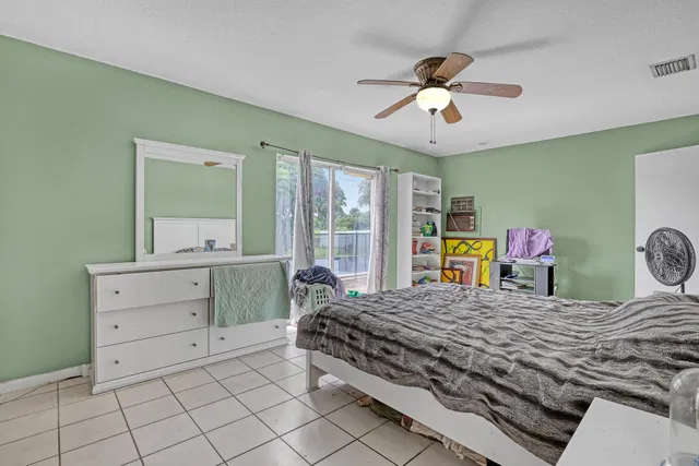 Residence photo 14