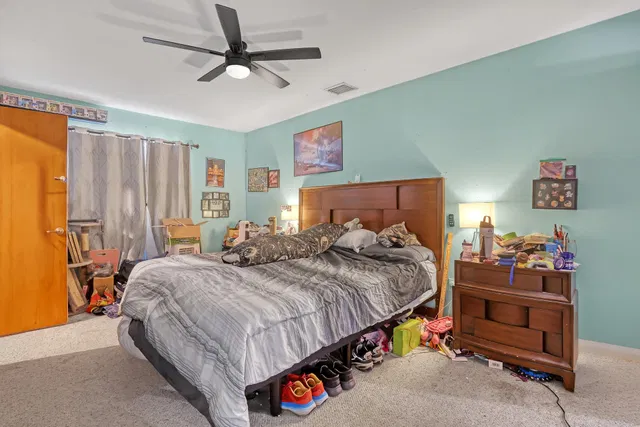 Residence photo 26