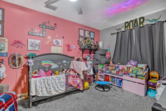 Residence photo 31