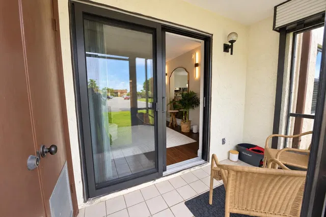 Unit 103 photo 18