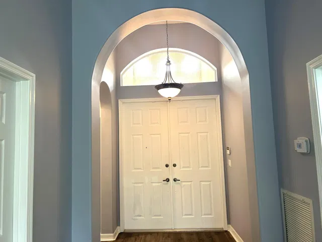 Residence photo 3