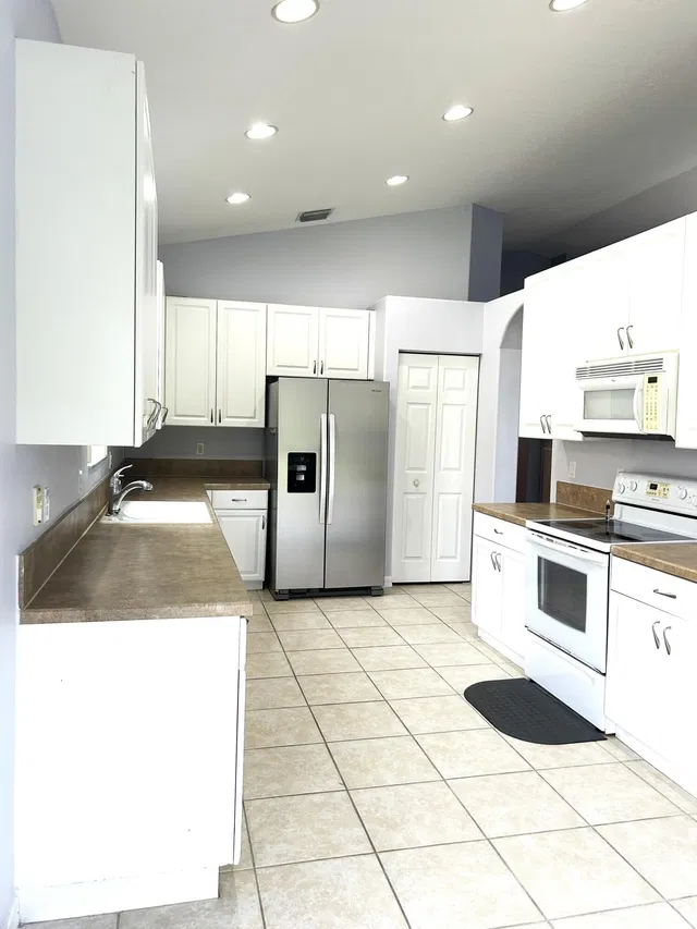 Residence photo 15
