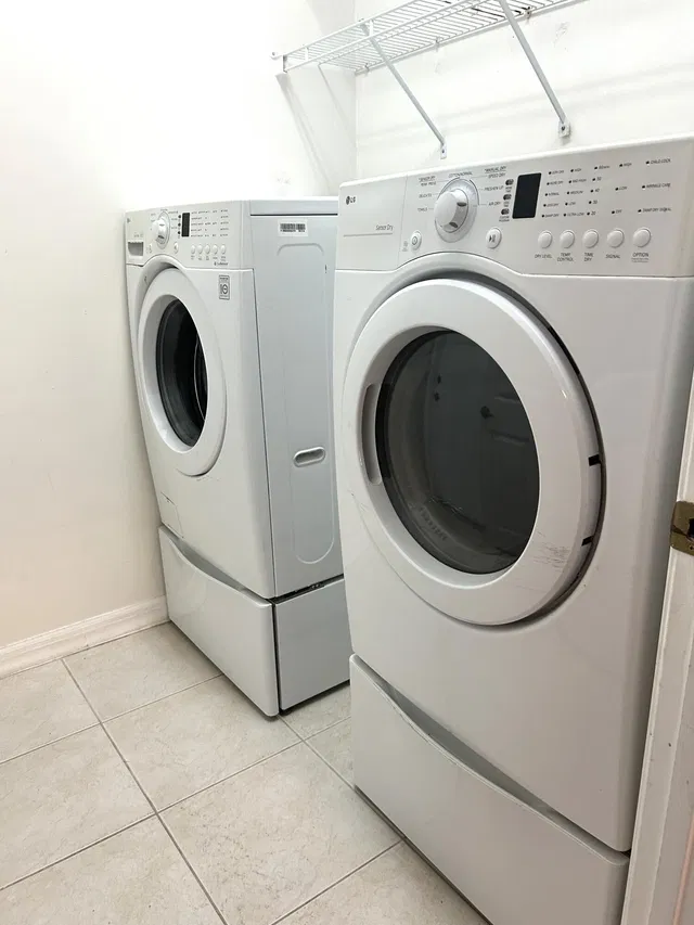 Residence photo 25