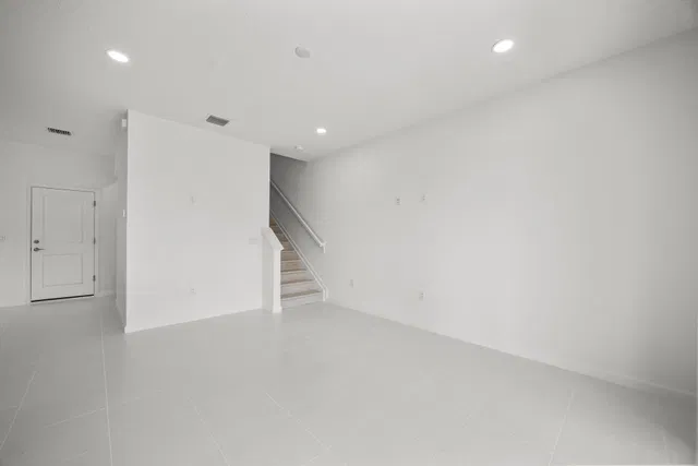 Residence photo 25