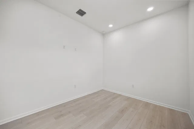 Residence photo 36