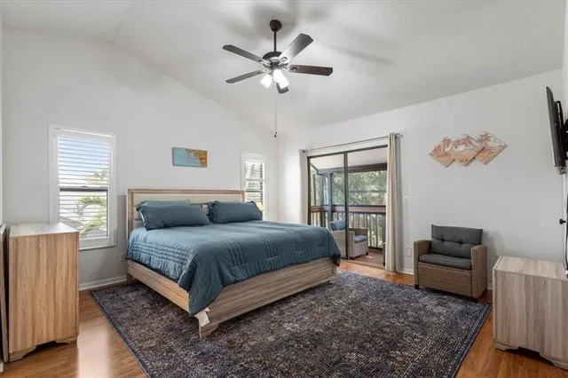 Residence photo 16