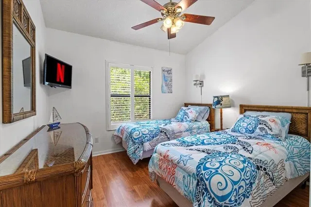 Residence photo 24