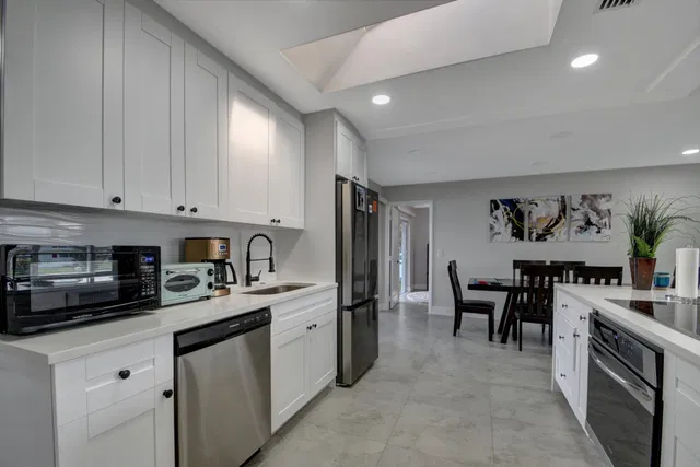 Residence photo 41