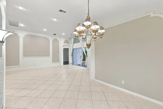 Residence photo 15