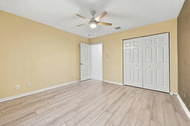 Residence photo 36