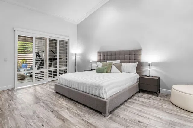 Residence photo 18