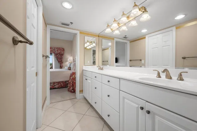 Jonathan's Landing Jupiter FL Unit E501 photo 20