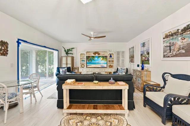 Residence photo 7
