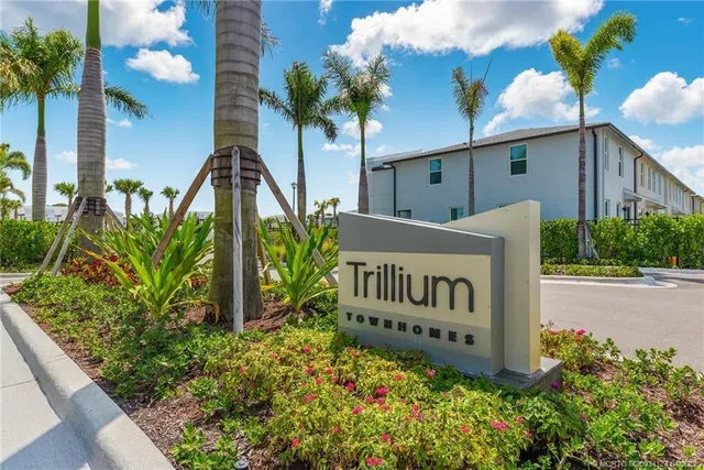 Residence photo 2