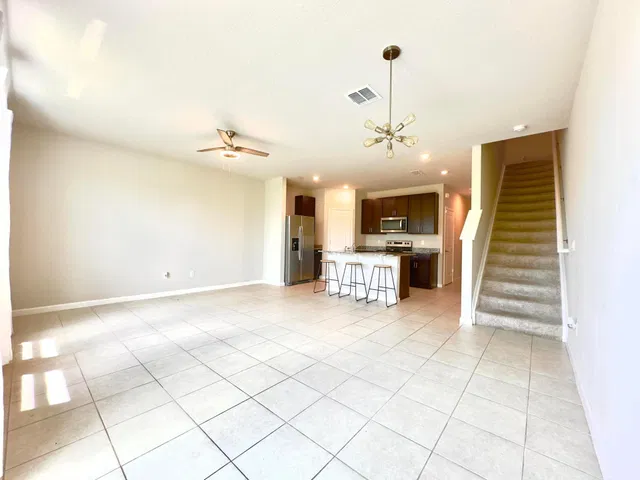 Residence photo 15