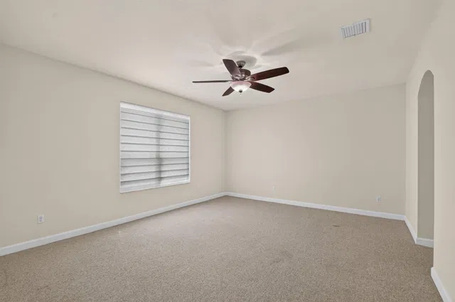 Residence photo 31