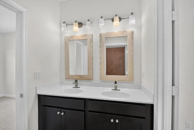 Residence photo 62