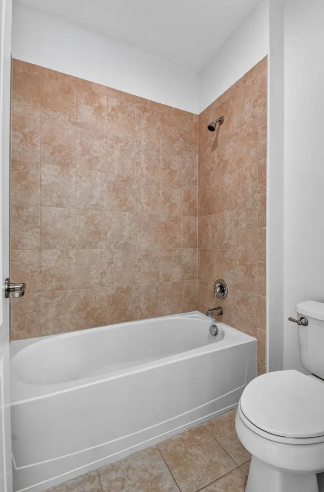 Residence photo 65