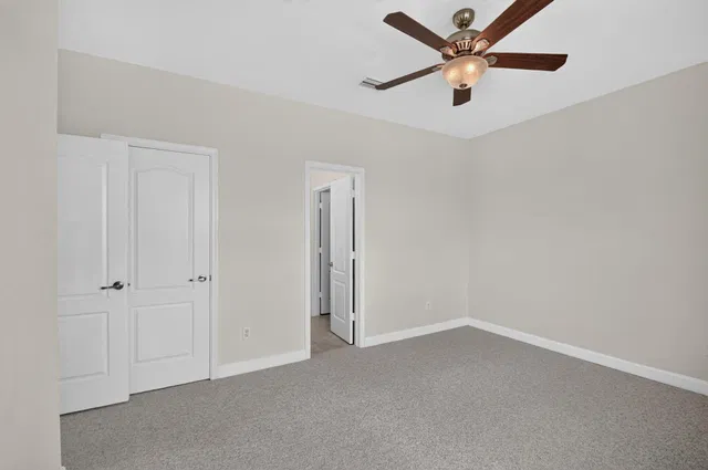 Residence photo 68