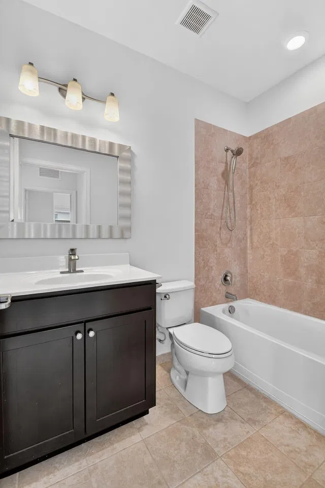 Residence photo 71