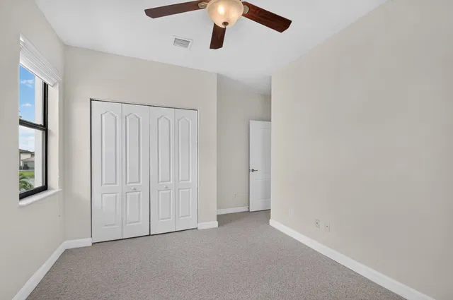 Residence photo 73