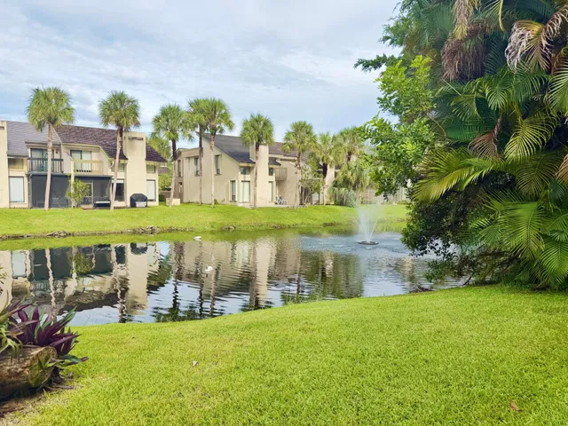 Residence photo 9