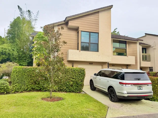 Residence photo 29