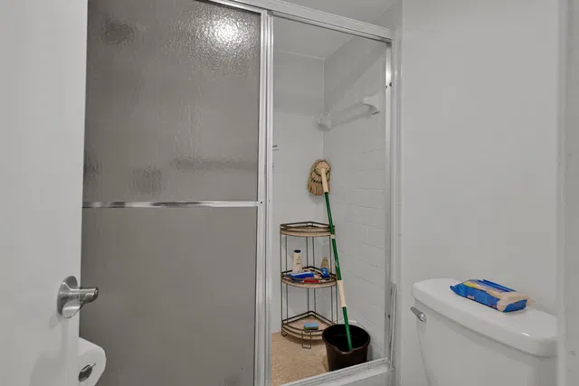 Unit 615 photo 39