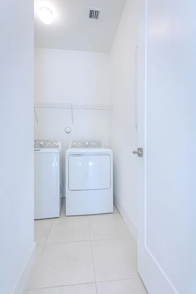Residence photo 16