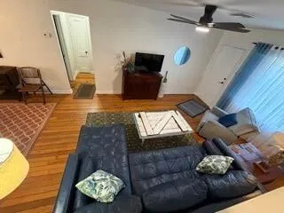 Residence photo 5