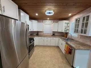 Residence photo 8