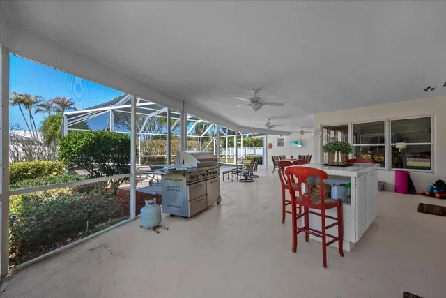 Residence photo 22