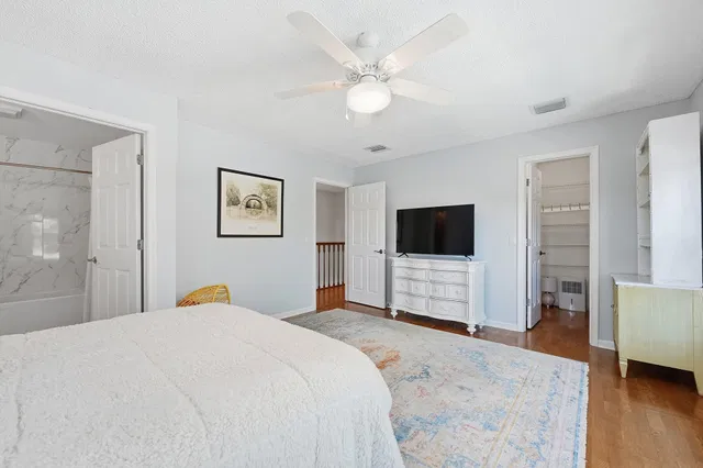 Residence photo 45