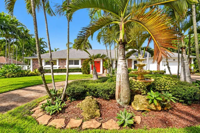 Residence photo 2