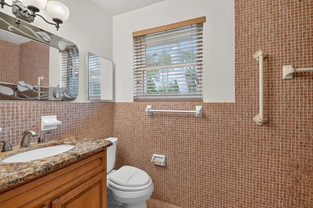 Residence photo 31
